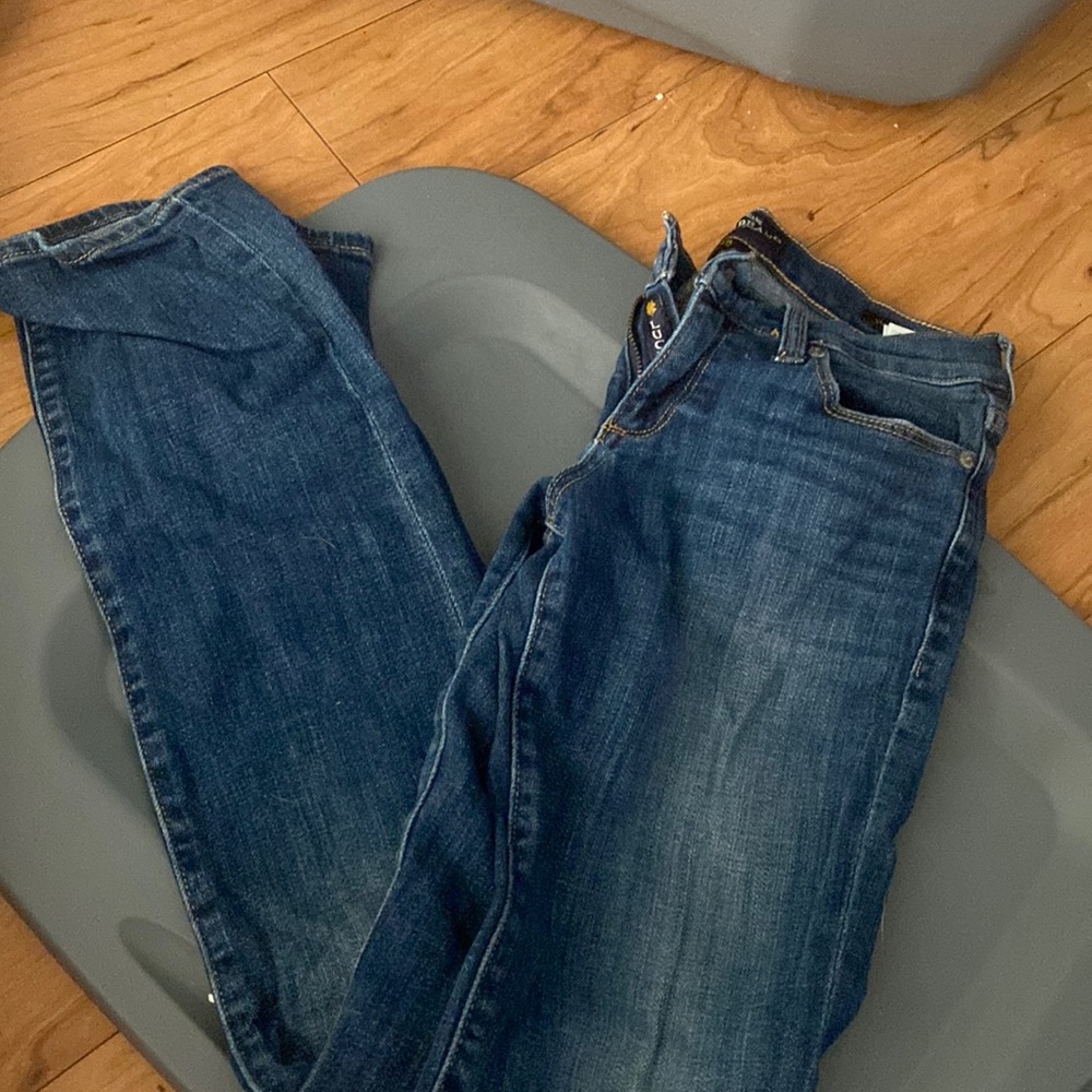 LUCKY BRAND JEANS